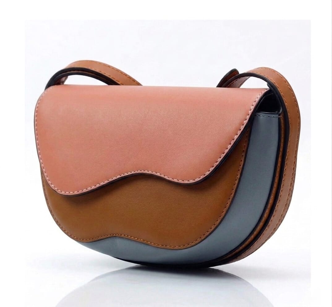 Élanya Cross Bag - Image 5